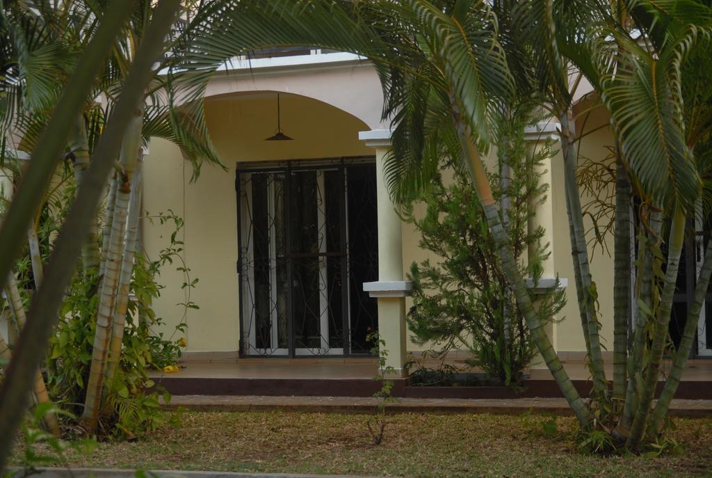 Ar Sun Hotel Antsiranana 外观 照片