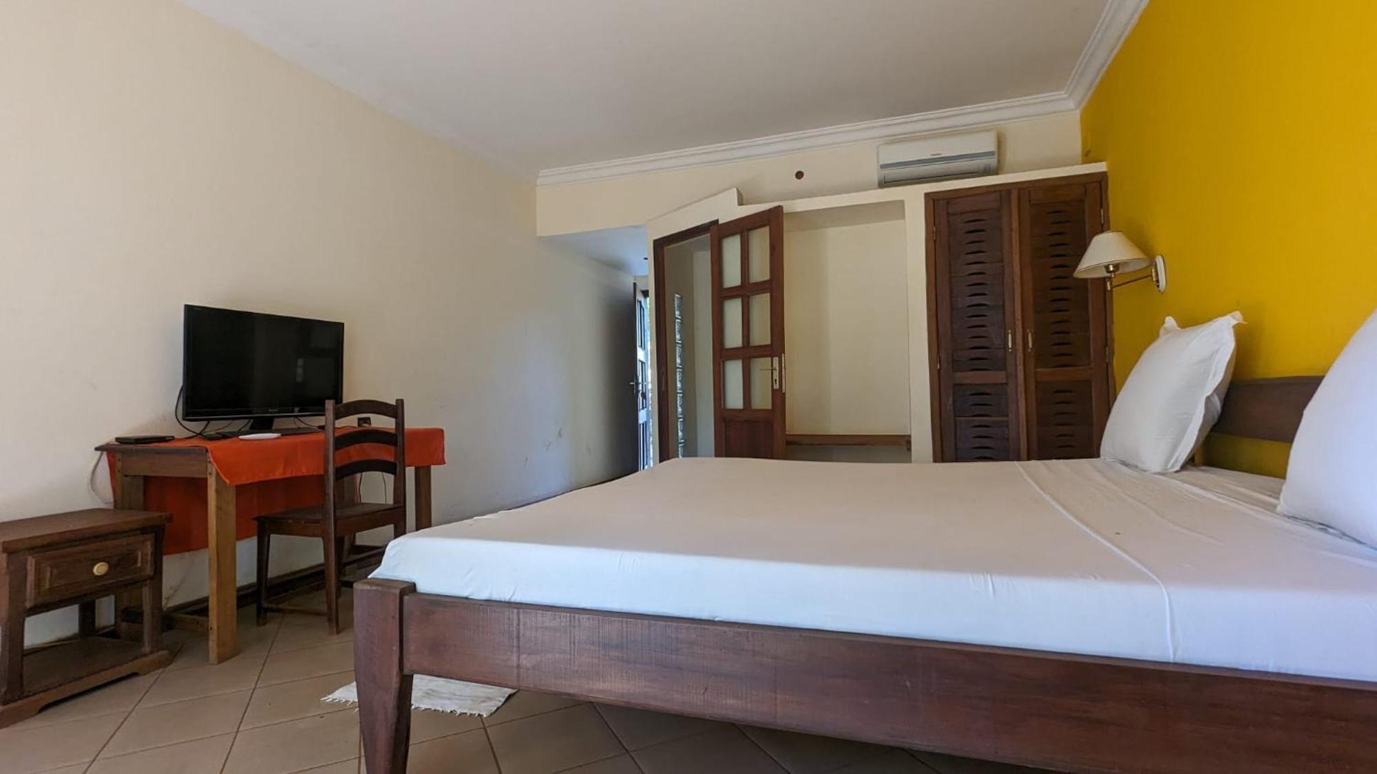 Ar Sun Hotel Antsiranana 外观 照片